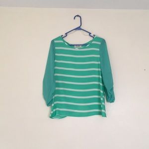 Open back flowy shirt